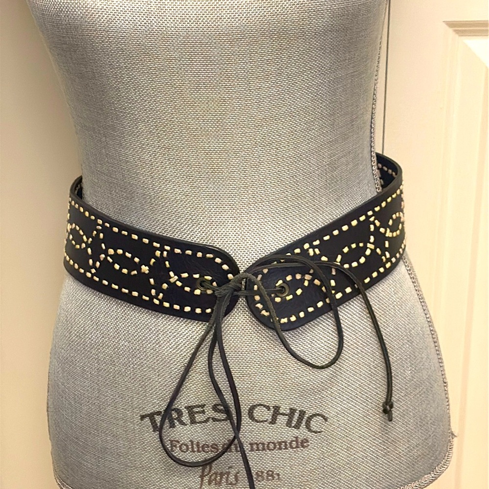 Brown Leather Belt with Ivory Stitching